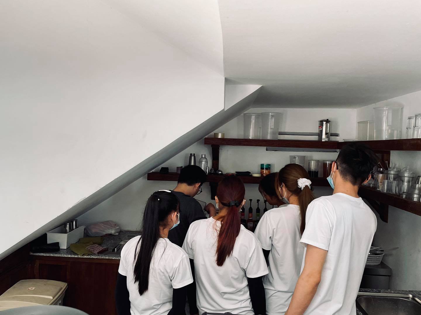 6 LƯU Ý THỦ TỤC PHÁP LÝ BẠN CẦN BIẾT KHI MỞ QUÁN CÀ PHÊ