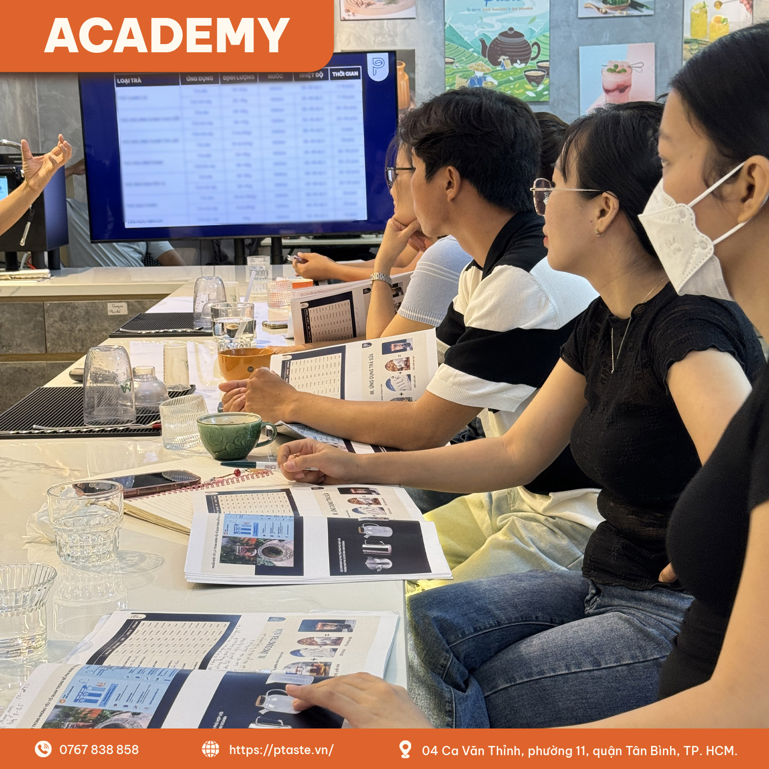 Đã Thuê Pha Chế, Chủ Quán Có Cần Học Pha Chế Không? Địa Điểm Học Pha Chế Mở Quán Cafe Tại TP. HCM Uy Tín?